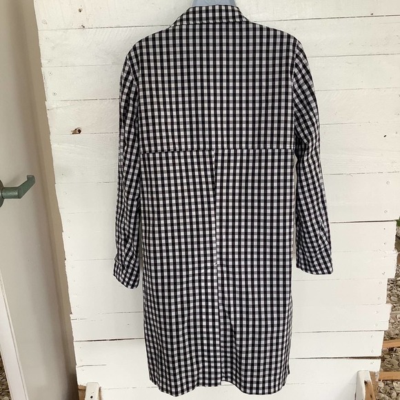 Lulu’s Jacket - Picture 2 of 4